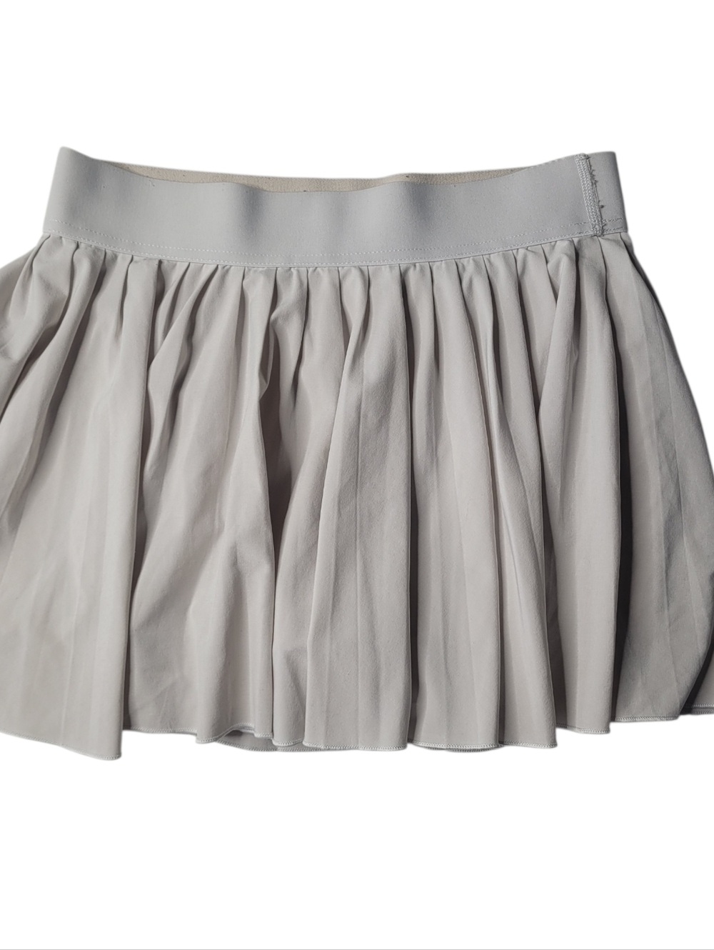 Aritzia TnaMOVE Scale Pleated Skirt Medium